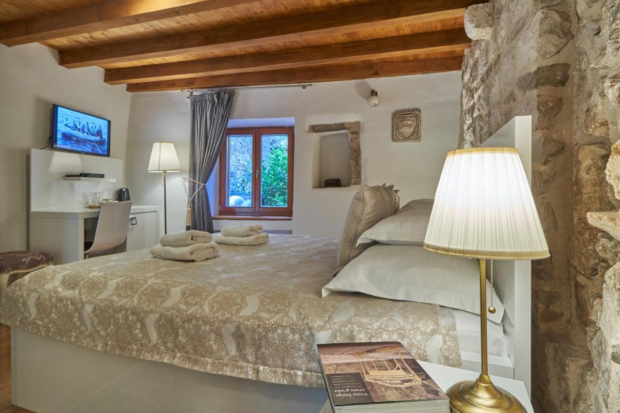 Villa Split Heritage Hotel Esterno foto